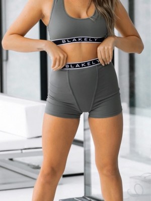 Blakely Lola Boyfriend Shorts Charcoal | 2063DETLX