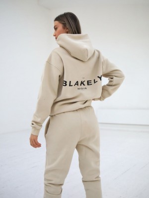 Blakely Noir II Women's Relaxed Hoodie Beige | 2675GNSWP